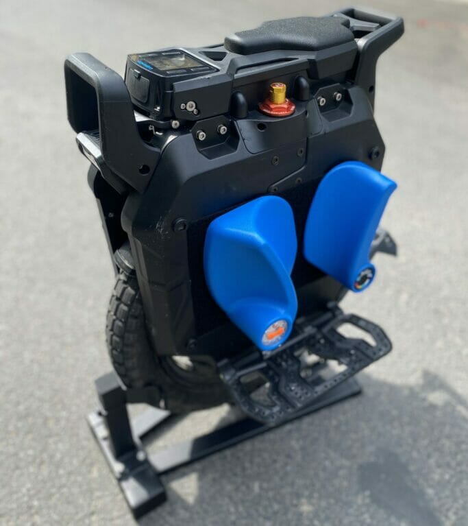 Agro Pads V2 Blue on Veteran sherman S from e-RIDES.COM