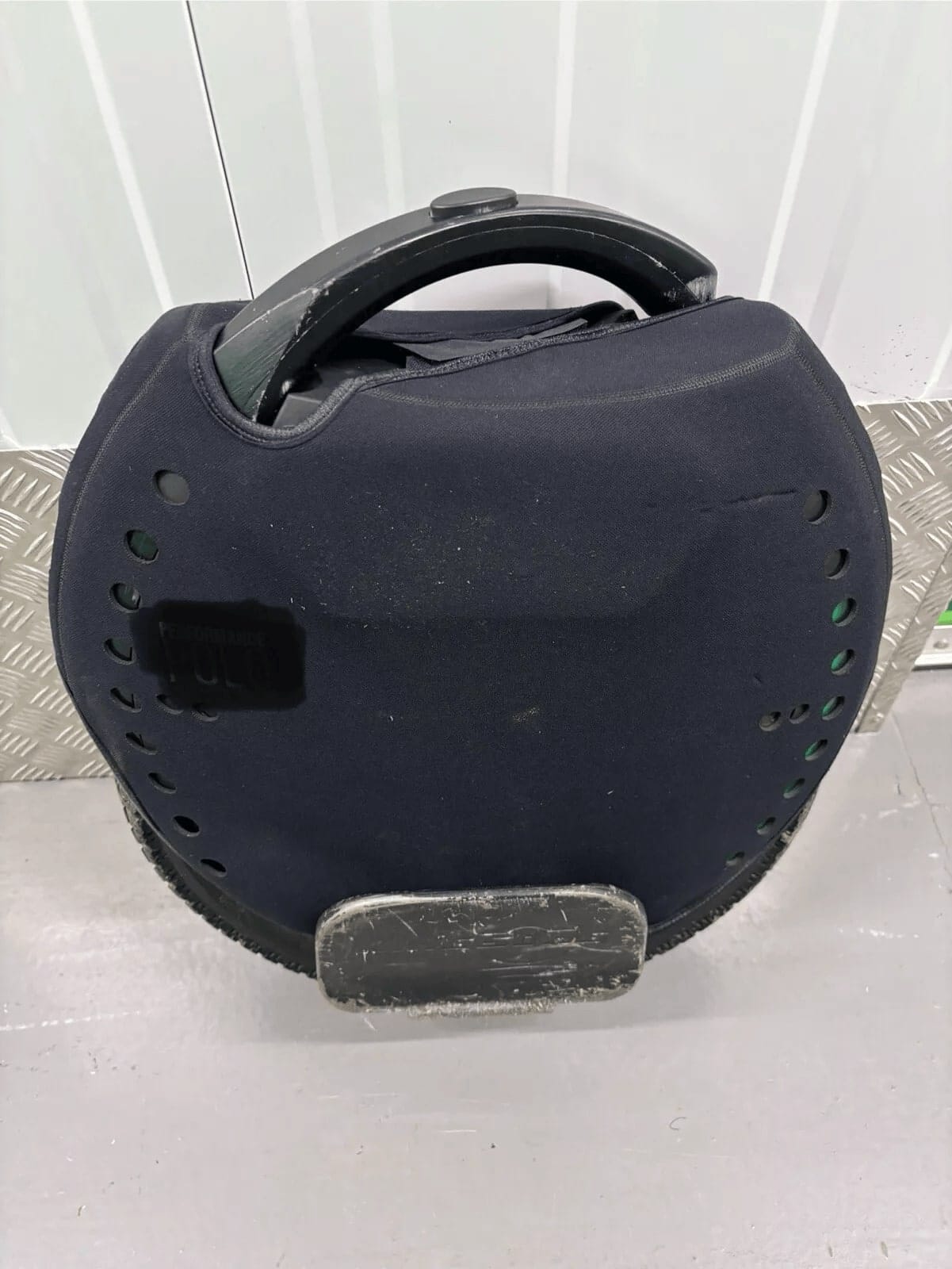 S L1600
